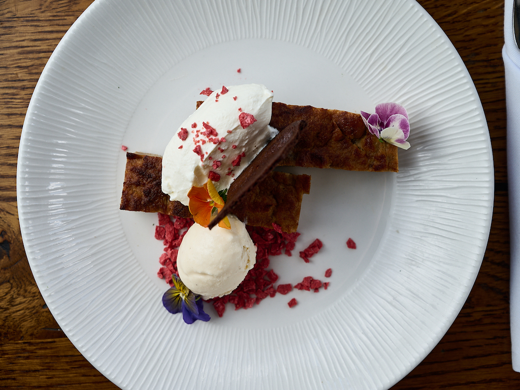 What's On The Longs at Steeple Ashton