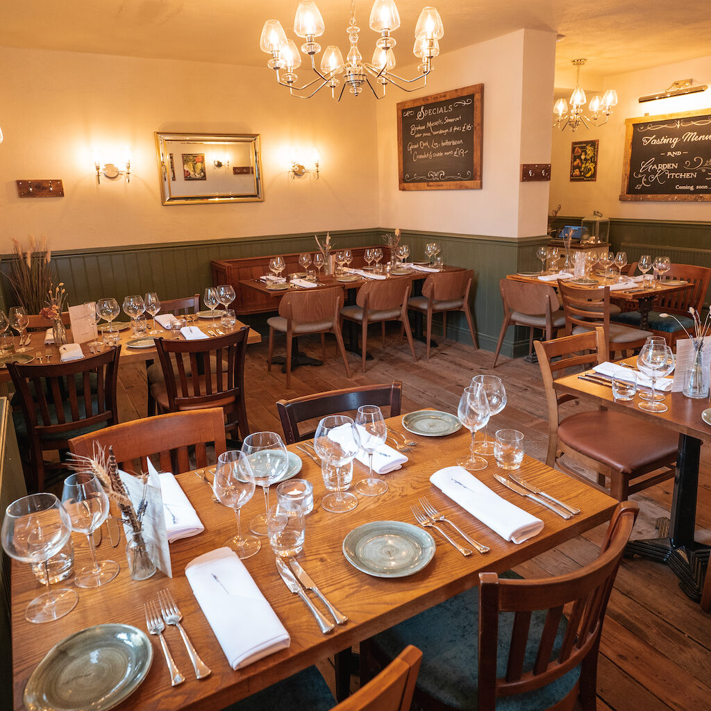 What's On The Longs at Steeple Ashton